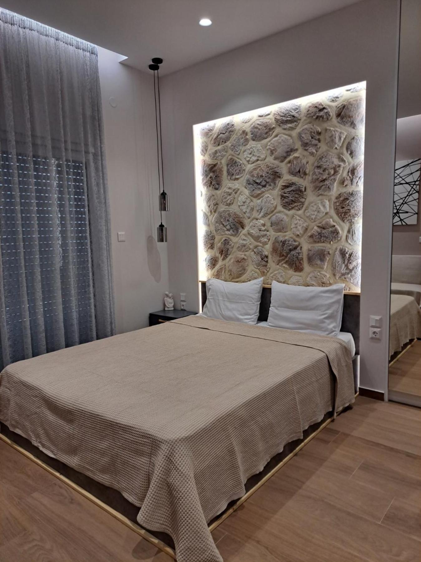 Eclectic Studio With Stone Volos Exterior foto